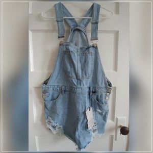Hot Kiss Overall Jean Shorts